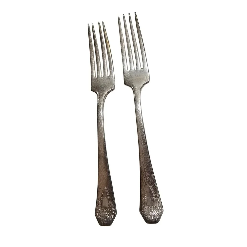 1847 Rogers Bros Silverplate Dessert Forks Set of 2 Vintage‎ Floral Engraved